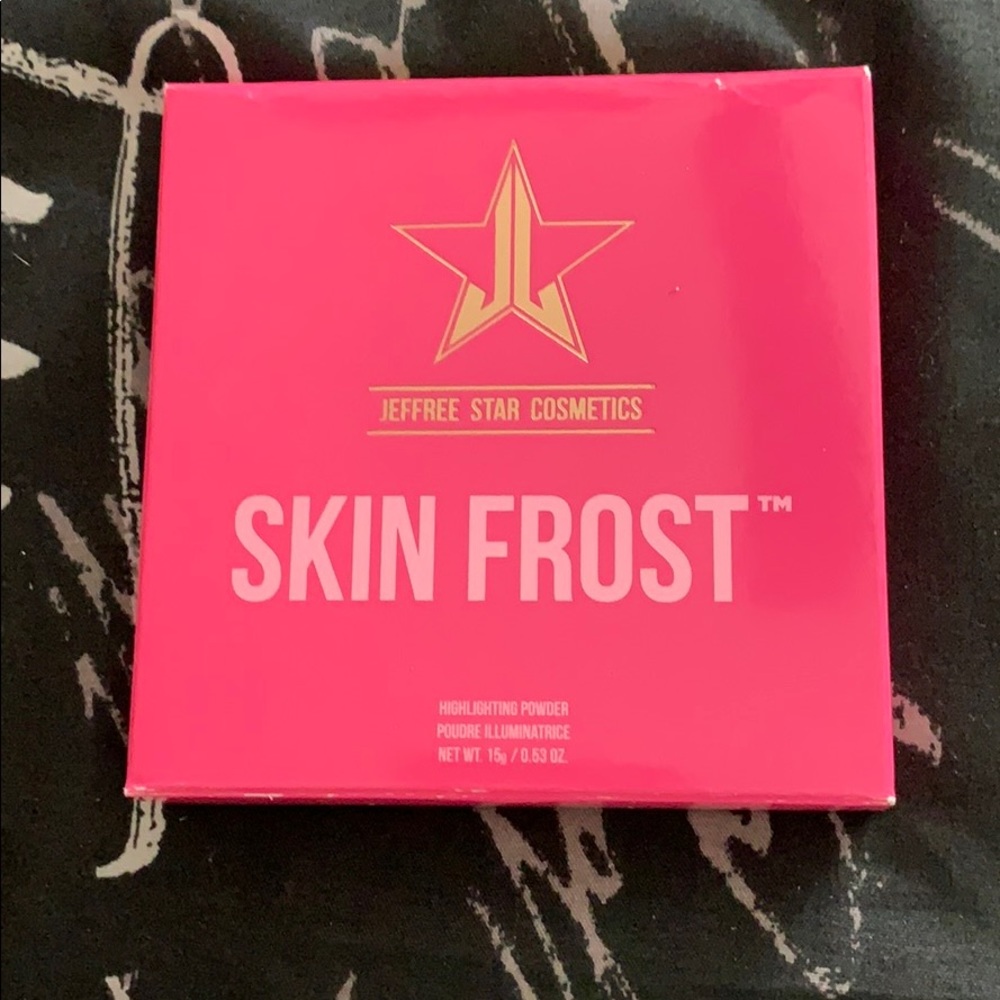 Jeffree Star Skin Frost Highligh PowderDark Horse